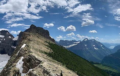 Un viaje para caminar en los preciosos parques nacionales de California, Oregon, Idaho, Wyoming y Montana